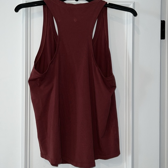 Lululemon Razor Back Tank Size 10 💕🎄👚🎀🎁💝🍁💕🎄👚🎀🎁💝 - Picture 5 of 5